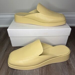 Vince Raquel Cashew Leather Slip On Mule Clogs